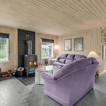 3 Bedroom Amazing In Oksbol (Syddanmark)